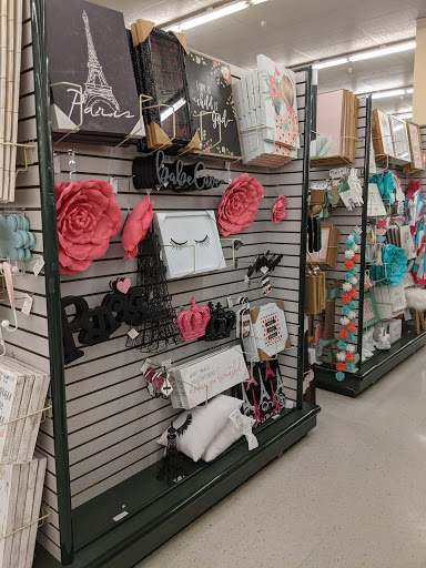 Craft Store «Hobby Lobby», reviews and photos, 990 Cochrane Plaza, Morgan Hill, CA 95037, USA