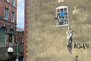Banksy's Well Hung Lover image