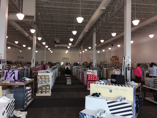 Shoe Store «DSW Designer Shoe Warehouse», reviews and photos, 801 W 15th St, Plano, TX 75075, USA