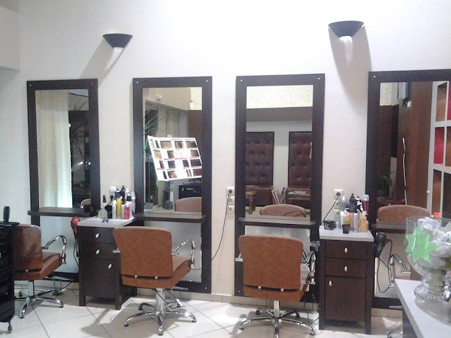 Σταθοπούλου Χρύσα - Xrysa Hair Styling Team - Κομμωτήριο - Τρίκαλα