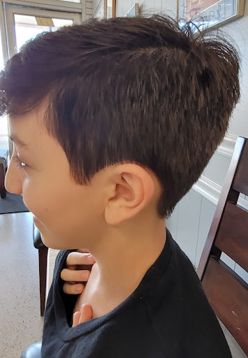 Barber Shop «Causeway Barber Style Shop», reviews and photos, 281 E Eau Gallie Blvd, Satellite Beach, FL 32937, USA