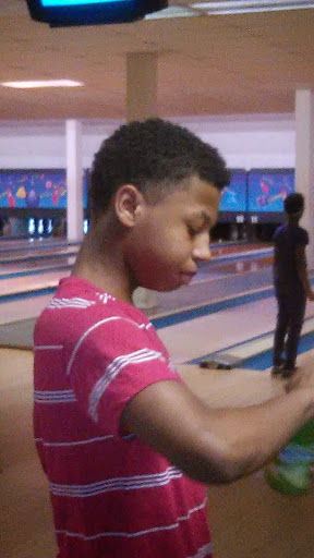 Bowling Alley «Twin Lanes», reviews and photos, 1812 E 30th St, Cleveland, OH 44114, USA