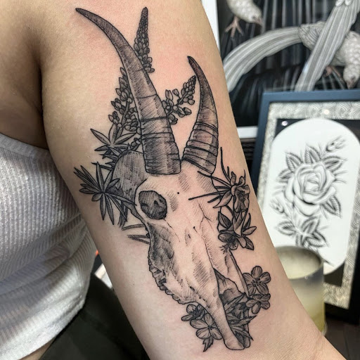 Tattoo Shop «Aether Tattoo Club», reviews and photos, 7720 Shedhorn Dr, Bozeman, MT 59718, USA