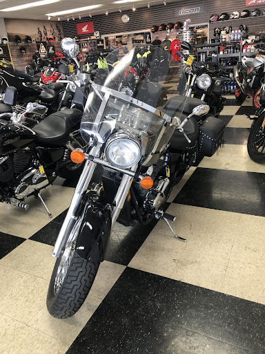 Honda Dealer «Honda Northwest», reviews and photos, 4911 Northwest Hwy, Crystal Lake, IL 60014, USA