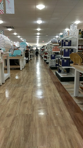 Department Store «HomeGoods», reviews and photos, 18061 Highwoods Preserve Pkwy, Tampa, FL 33647, USA