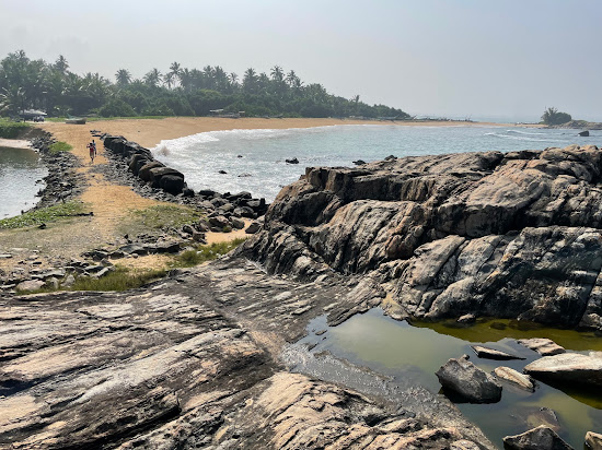 Dodanduwa beach