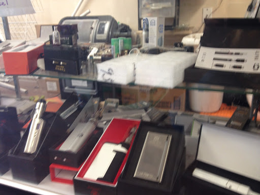 Tobacco Shop «AM SMOKE SHOP», reviews and photos, 1401 State St, Orem, UT 84057, USA