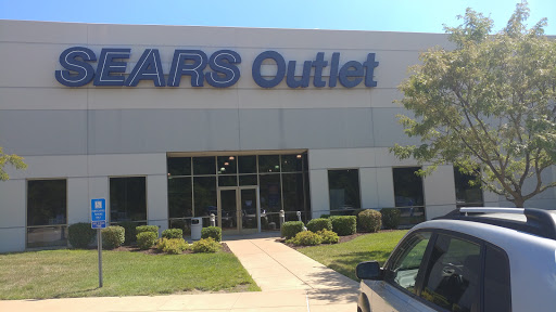 Appliance Store «Sears Outlet», reviews and photos, 639 Gravois Bluffs Blvd Suite A, Fenton, MO 63026, USA