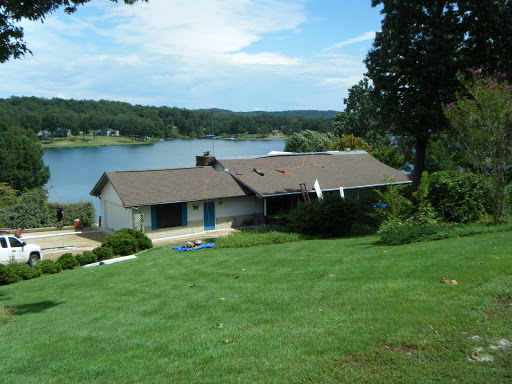 Roofing Contractor «Donahue Roofing», reviews and photos, 301 N Minnesota Ave, West Plains, MO 65775, USA