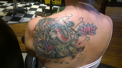 Tattoo Shop «Steadfast Tattoo», reviews and photos, 635 Monroe Ave, Rochester, NY 14607, USA