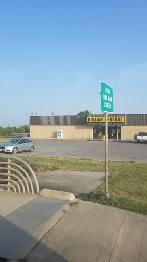 Discount Store «Dollar General», reviews and photos, 2541 19th St, Hondo, TX 78861, USA