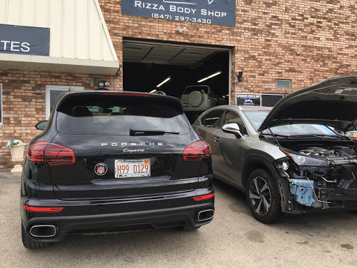 Auto Repair Shop «Rizza Body Shop», reviews and photos, 485 S River Rd, Des Plaines, IL 60016, USA