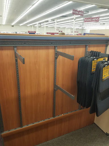 Clothing Store «Burlington Coat Factory», reviews and photos, 2035 S Robert St, West St Paul, MN 55118, USA