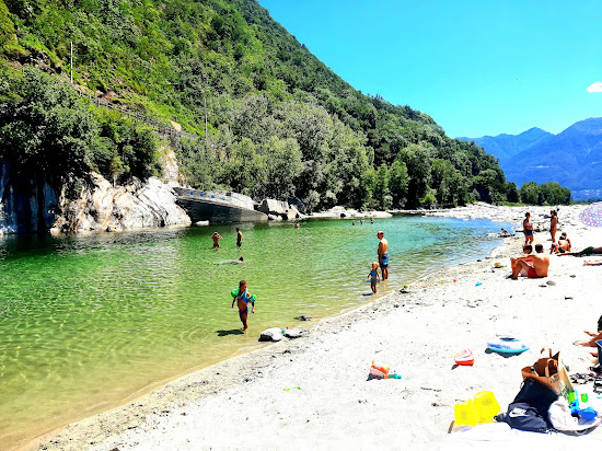 Spiaggia del Meriggio el Merisg