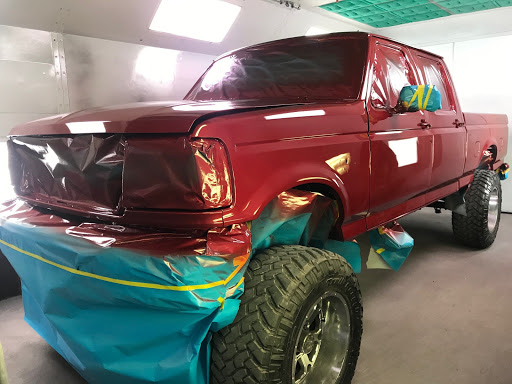 Auto Body Shop «Maaco Collision Repair & Auto Painting», reviews and photos, 2200 N Church St, Greensboro, NC 27405, USA