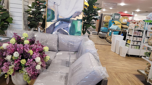 Department Store «HomeGoods», reviews and photos, 431 N Main St, East Longmeadow, MA 01028, USA