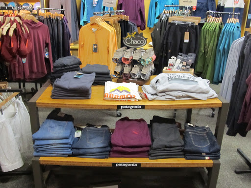 Outdoor Sports Store «Mountainman Outdoor Supply Company», reviews and photos, 490 Broadway, Saratoga Springs, NY 12866, USA