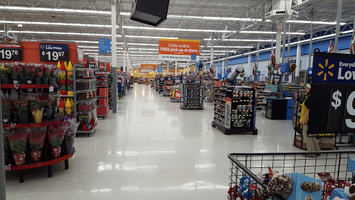 Department Store «Walmart Supercenter», reviews and photos, 2500 Lake Shore Dr E, Ashland, WI 54806, USA