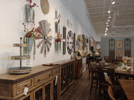 Furniture Store «The Tin Shed - Furniture by Kloss», reviews and photos, 135 Poplar St, Highland, IL 62249, USA