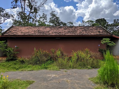 Public Toilet