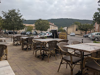 Atmosphère du Restaurant Café des Sports à Sablet - n°1