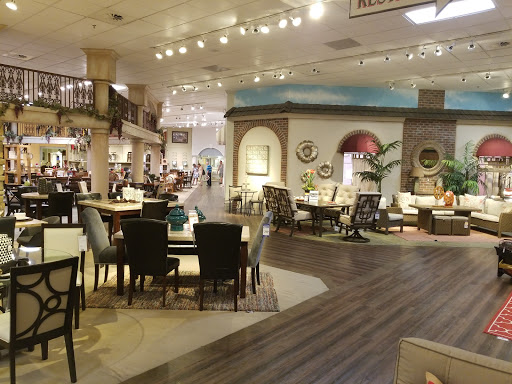 Furniture Store «RC Willey», reviews and photos, 6636 Lonetree Blvd, Rocklin, CA 95765, USA