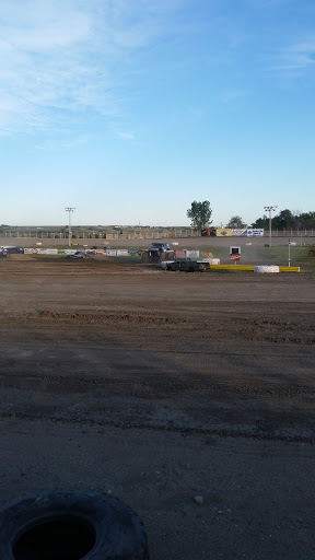 Car Racing Track «Williston Basin Speedway», reviews and photos, 519 53rd St E, Williston, ND 58801, USA