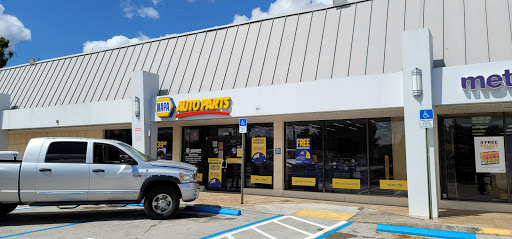 Auto Parts Store «NAPA Auto Parts - JM Auto Parts Enterprises Inc», reviews and photos, 6117 Hollywood Blvd, Hollywood, FL 33024, USA