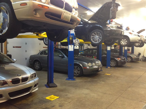 Auto Repair Shop «Hudson Import Automotive», reviews and photos, 759 E Hudson St, Columbus, OH 43211, USA