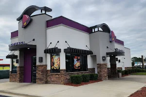 Taco Bell image