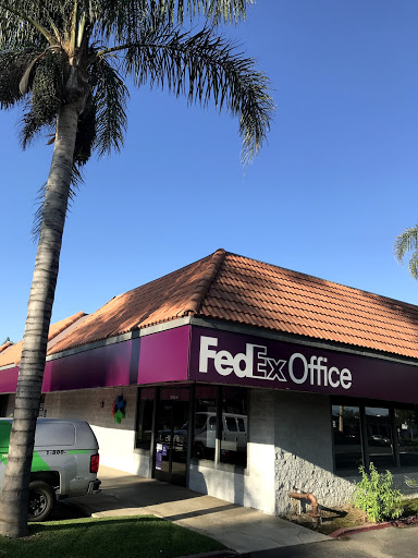 Print Shop «FedEx Office Print & Ship Center», reviews and photos, 1542 E Los Angeles Ave a, Simi Valley, CA 93065, USA