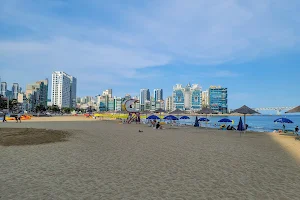 Gwangalli Beach image