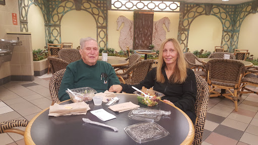 Shopping Mall «Villa Marina Marketplace Mall», reviews and photos, 13450 Maxella Ave # 240, Marina Del Rey, CA 90292, USA