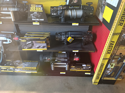 Truck Accessories Store «4 Wheel Parts Performance Center», reviews and photos, 550 W San Carlos St, San Jose, CA 95126, USA