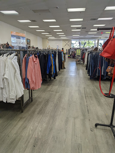Thrift Store «Edgar & James – Goodwill Specialty Store & Donation Center», reviews and photos