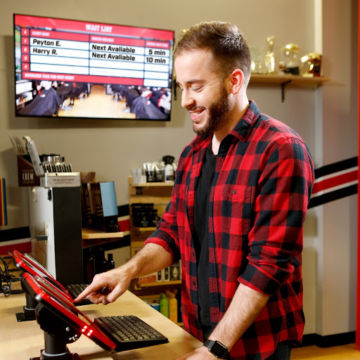 Hair Salon «Sport Clips Haircuts of Owensboro», reviews and photos, 5140 Frederica St, Owensboro, KY 42301, USA