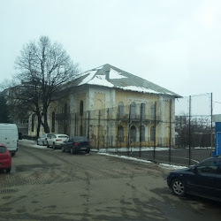 Şcoala Gimnazială "Mihail Sadoveanu"