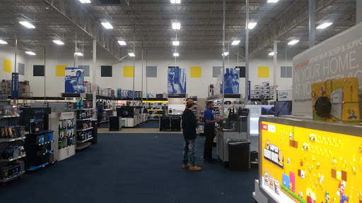 Electronics Store «Best Buy», reviews and photos, 445 Howe Ave, Cuyahoga Falls, OH 44221, USA