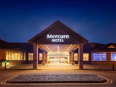 Mercure Daventry Court Hotel Sedgemoor Way, Daventry NN11 0SG, United Kingdom