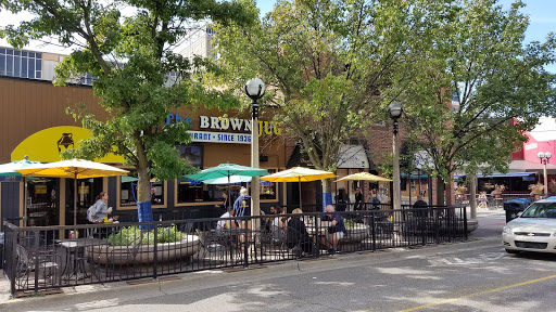 South University Galleria Shopping Center, 1214 S University Ave, Ann Arbor, MI 48104, USA, 