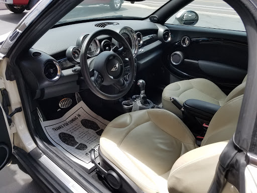 Used Car Dealer «Kar Kees Used Car», reviews and photos, 4735 N 12th St, Phoenix, AZ 85014, USA