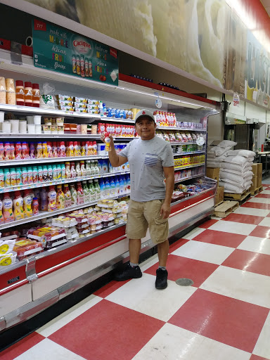 Mexican Grocery Store «La Unica SuperCenter», reviews and photos, 6119 White Horse Rd #3, Greenville, SC 29611, USA