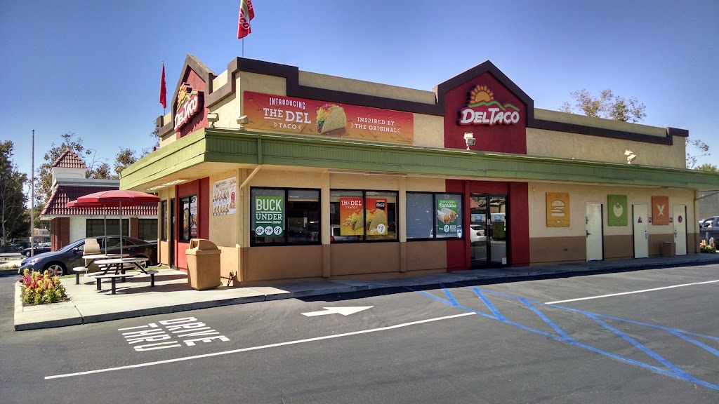 Del Taco 92373
