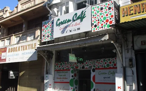 Green Cafe image
