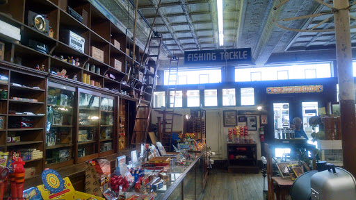 Hardware Store «Henne Hardware Co», reviews and photos, 246 W San Antonio St, New Braunfels, TX 78130, USA