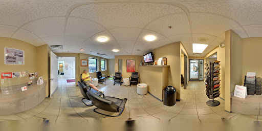 Car Dealer «Roberts Toyota», reviews and photos, 1027 Nashville Hwy, Columbia, TN 38401, USA