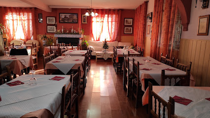 Hostal Restaurante Madrid París - Av. de Madrid, 37, 28730 Buitrago del Lozoya, Madrid, Spain