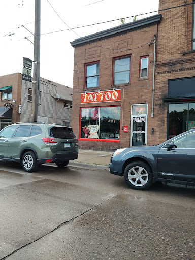 Tattoo Shop «Steady Tattoo & Body Piercing», reviews and photos, 2621 E Franklin Ave, Minneapolis, MN 55406, USA