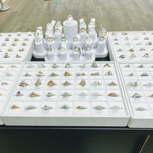 Pawn Shop «14K Pawn and Exchange», reviews and photos, 16146 Eureka Rd, Southgate, MI 48195, USA