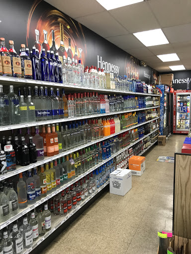 Liquor Store «Cincy Liquors», reviews and photos, 7617 Reading Rd # 4, Cincinnati, OH 45237, USA